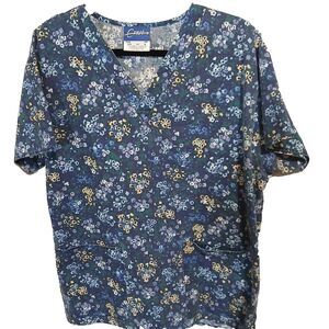 Crest Scrub Top Size L Womans  Blue Floral Med Vet Peds